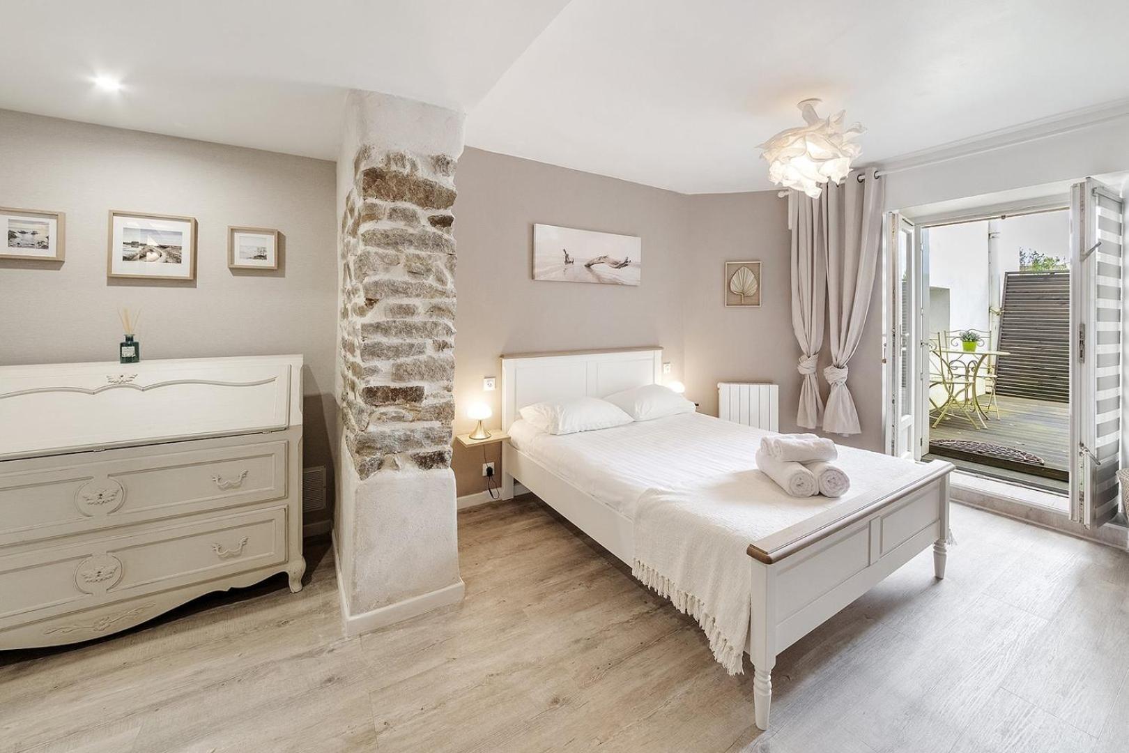 Tassigny - Charmant Appartement/ Terrasse - Port Vannes Eksteriør bilde