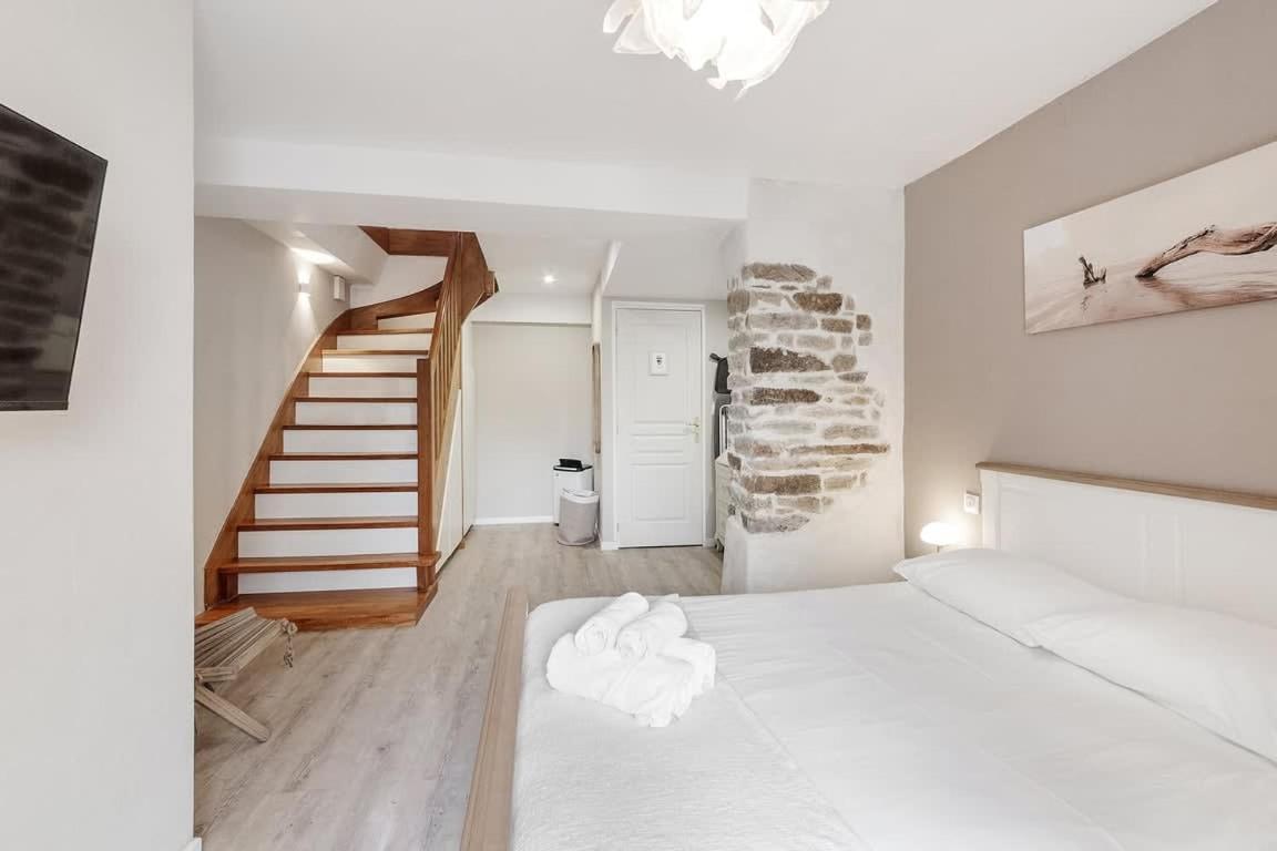 Tassigny - Charmant Appartement/ Terrasse - Port Vannes Eksteriør bilde